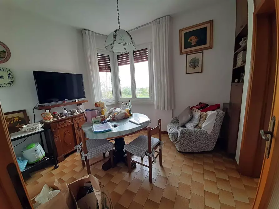 Immagine 15 di Appartamento in vendita  a Pisa