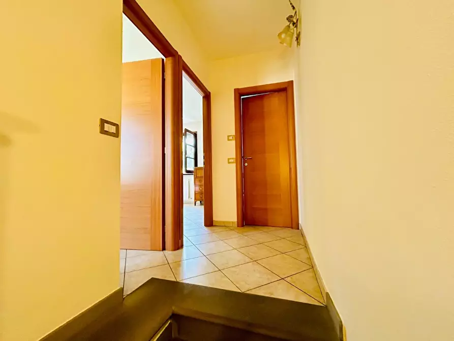 Immagine 18 di Villa in vendita  a Empoli