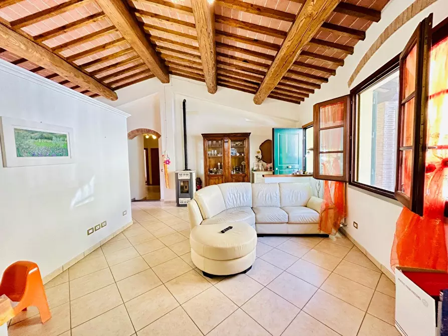 Immagine 5 di Villa in vendita  a Empoli