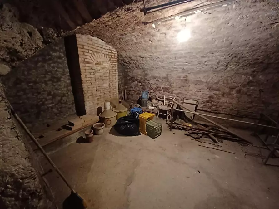 Immagine 20 di Appartamento in vendita  a Colle Di Val D'elsa