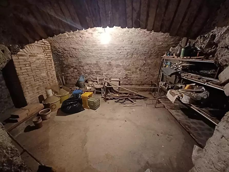 Immagine 19 di Appartamento in vendita  a Colle Di Val D'elsa