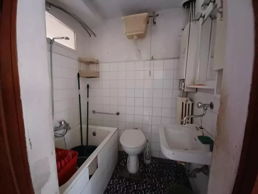 Immagine 18 di Appartamento in vendita  a Colle Di Val D'elsa