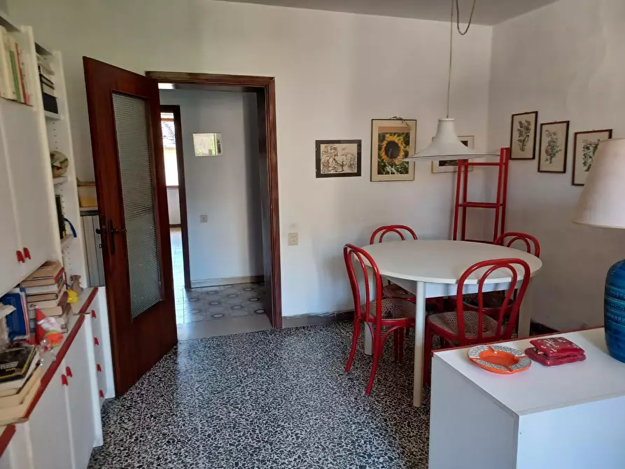 Immagine 5 di Appartamento in vendita  a Colle Di Val D'elsa