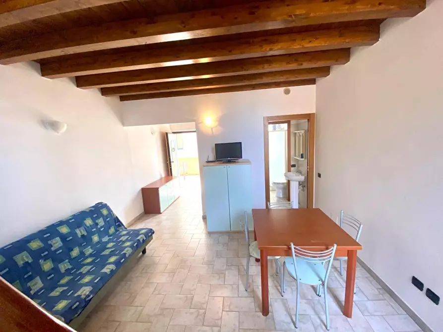 Immagine 13 di Appartamento in vendita  a San Vincenzo