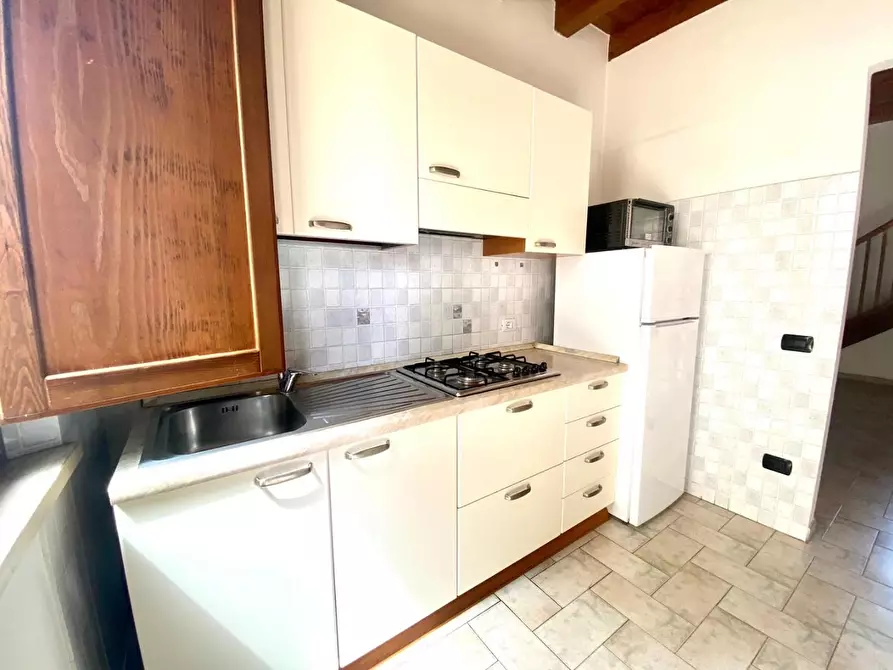 Immagine 10 di Appartamento in vendita  a San Vincenzo