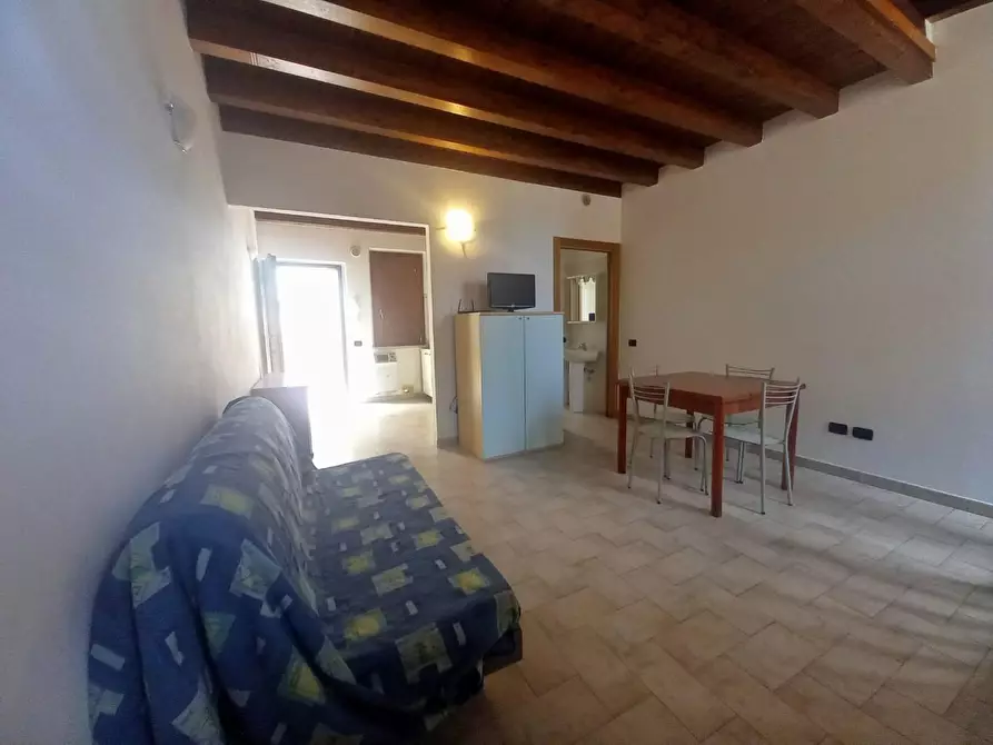 Immagine 22 di Appartamento in vendita  a San Vincenzo