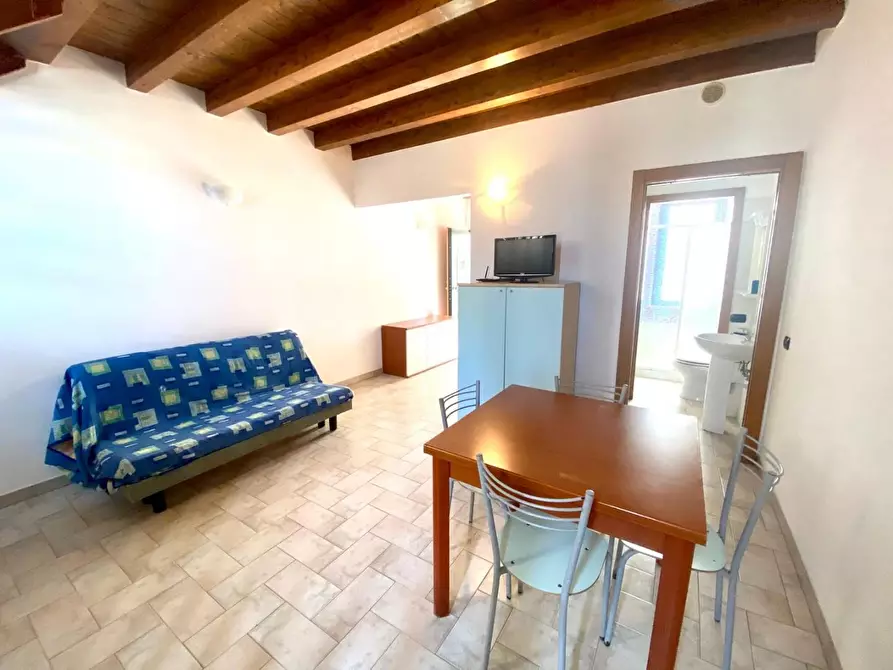 Immagine 6 di Appartamento in vendita  a San Vincenzo