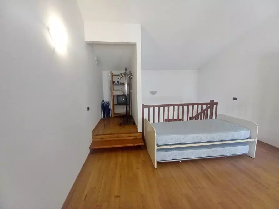 Immagine 30 di Appartamento in vendita  a San Vincenzo