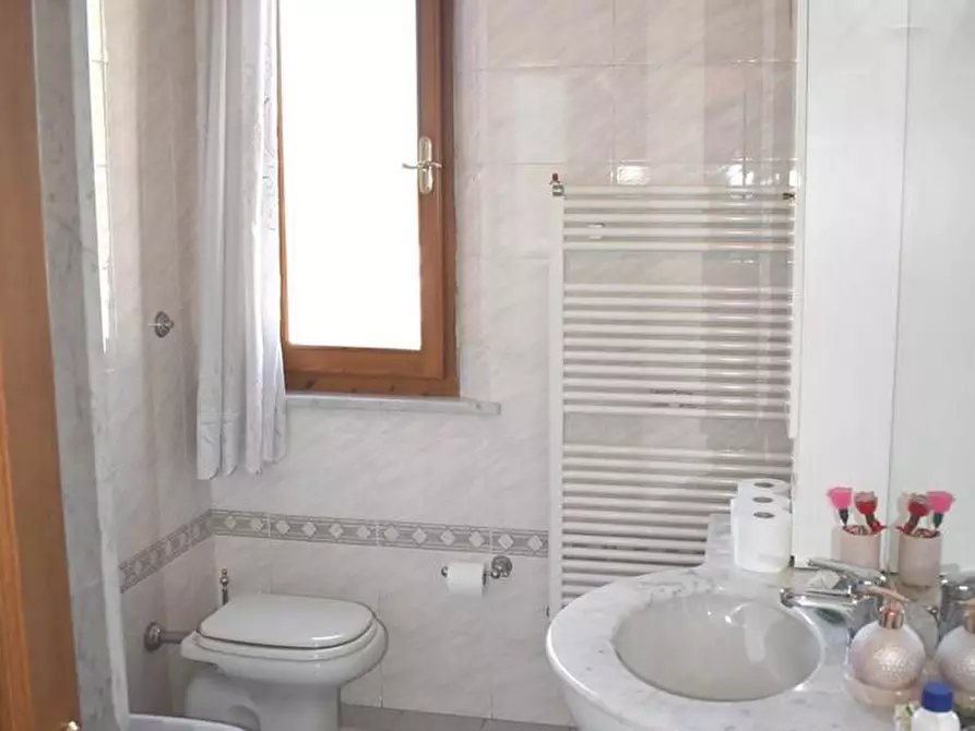 Immagine 8 di Villa in vendita  a Certaldo