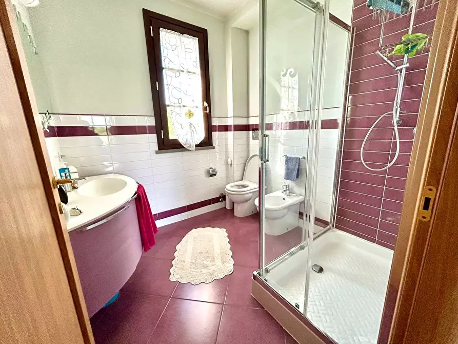 Immagine 14 di Villetta a schiera in vendita  a Crespina Lorenzana