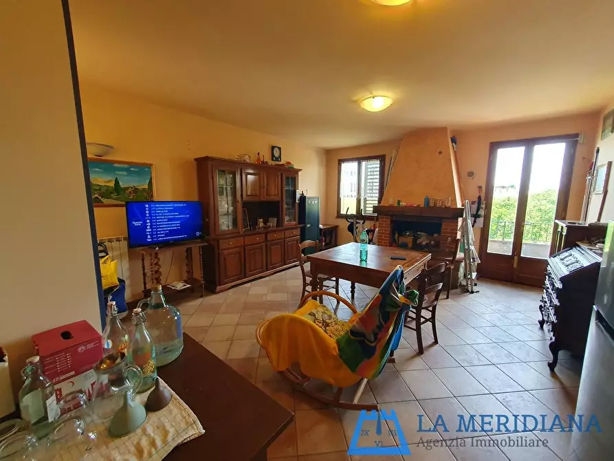 Immagine 2 di Appartamento in vendita  a Lamporecchio