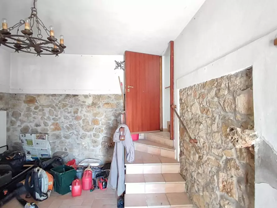 Immagine 13 di Villa in vendita  a Viareggio