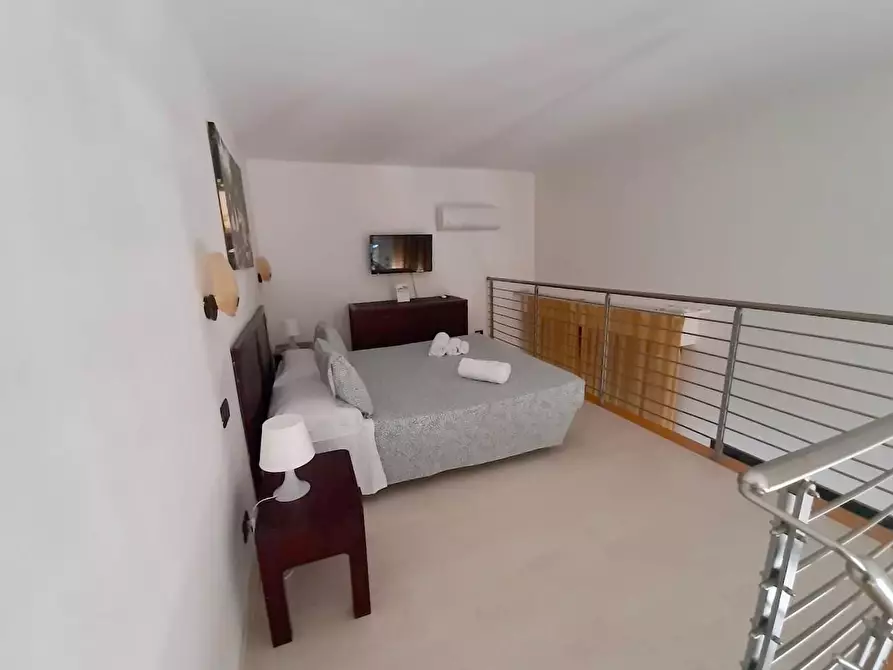 Immagine 12 di Loft/Open space in vendita  a Pisa