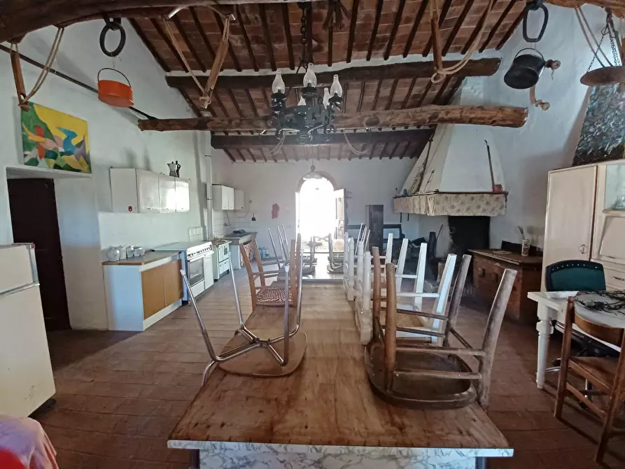 Immagine 22 di Casa colonica in vendita  a Casole D'elsa