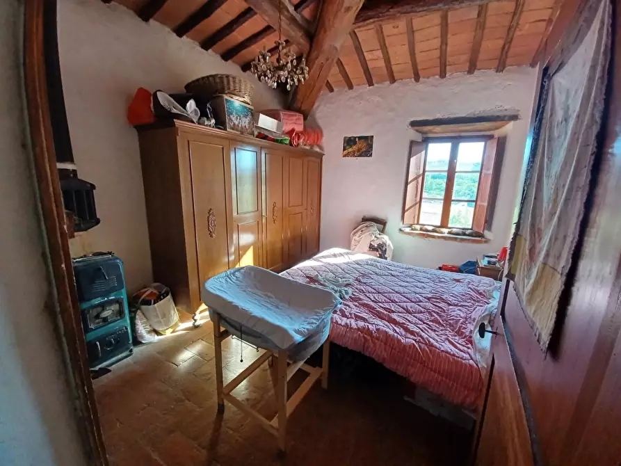 Immagine 27 di Casa colonica in vendita  a Casole D'elsa