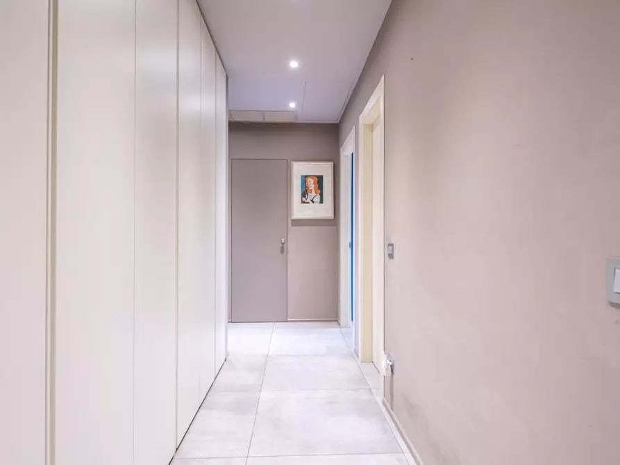 Immagine 15 di Appartamento in vendita  a Pisa