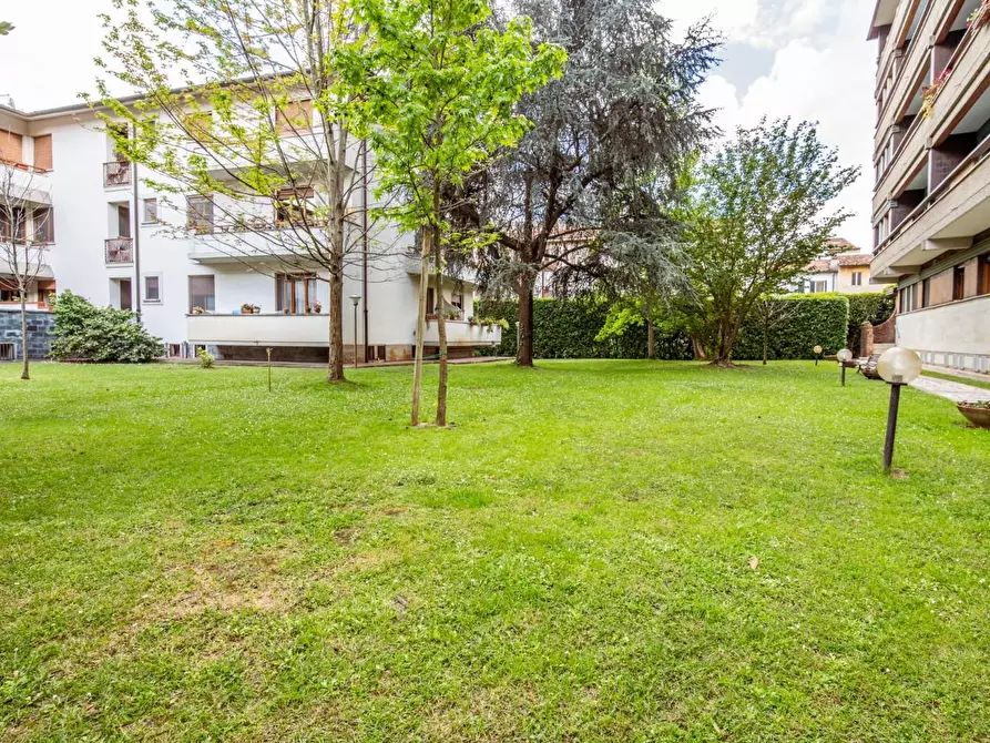 Immagine 41 di Appartamento in vendita  a Pisa