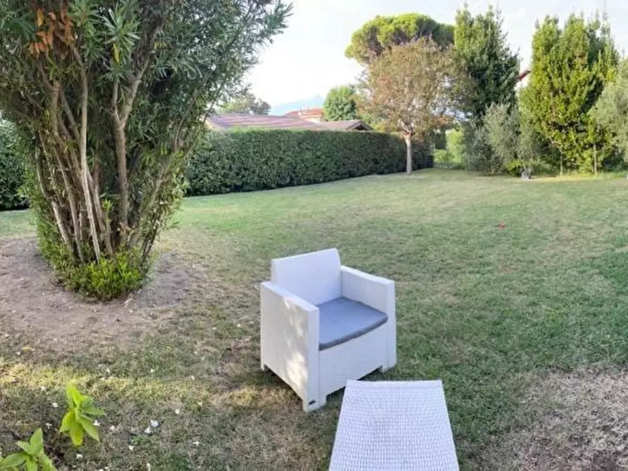 Immagine 5 di Villa in affitto  a Forte Dei Marmi