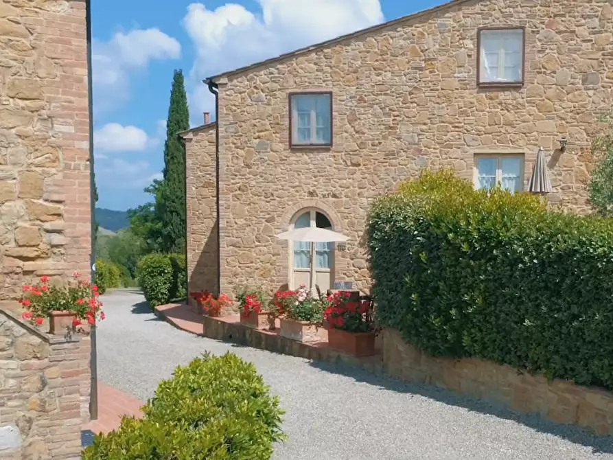Immagine 23 di Casa colonica in vendita  a Montaione