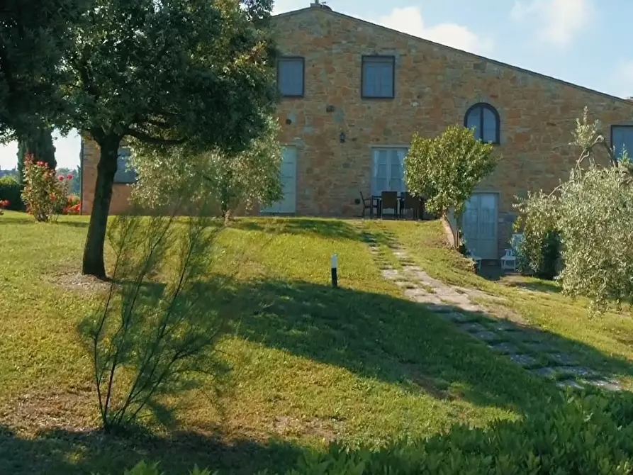 Immagine 28 di Casa colonica in vendita  a Montaione