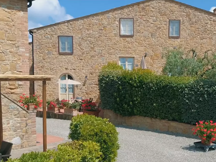Immagine 22 di Casa colonica in vendita  a Montaione