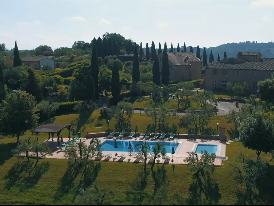 Immagine 30 di Casa colonica in vendita  a Montaione