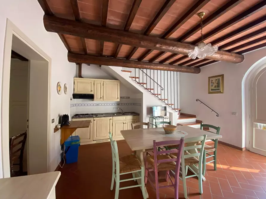 Immagine 41 di Casa colonica in vendita  a Montaione