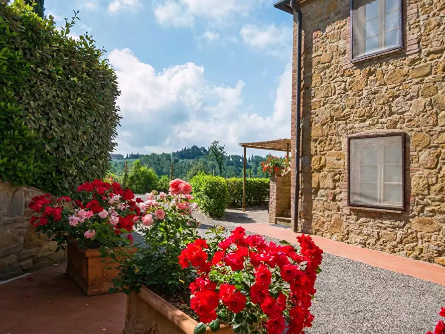 Immagine 5 di Casa colonica in vendita  a Montaione