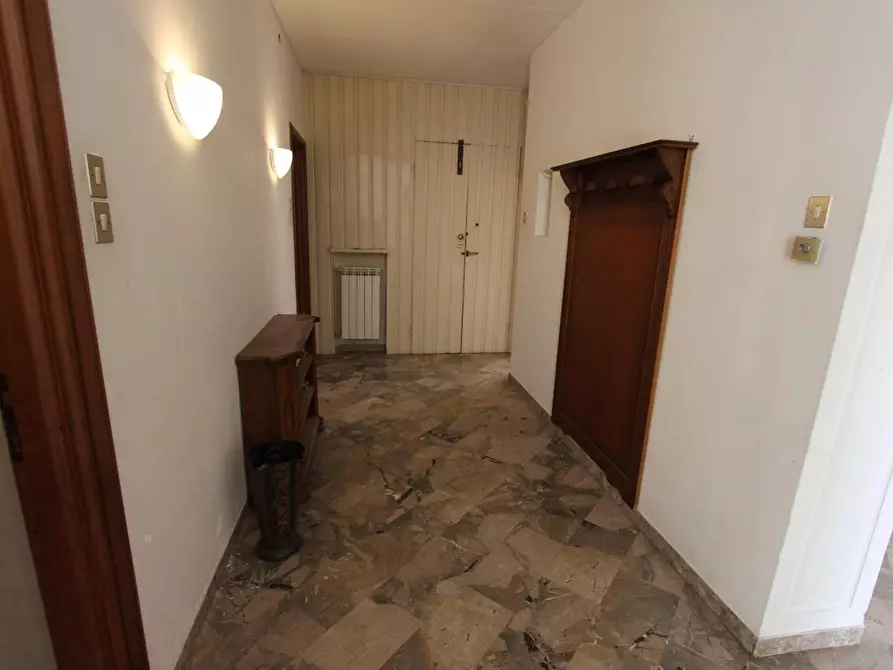 Immagine 5 di Appartamento in vendita  a La Spezia