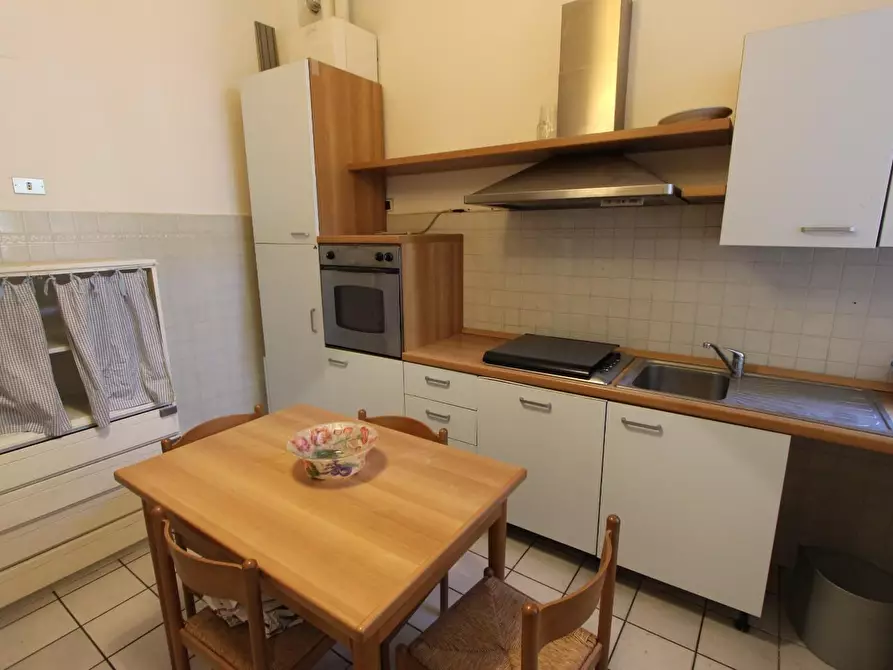 Immagine 14 di Appartamento in vendita  a La Spezia