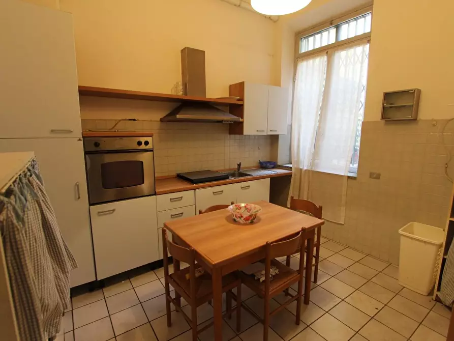 Immagine 17 di Appartamento in vendita  a La Spezia