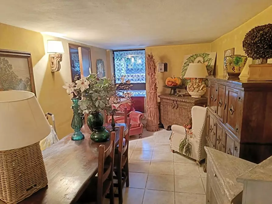 Immagine 14 di Villetta a schiera in vendita  a Carrara