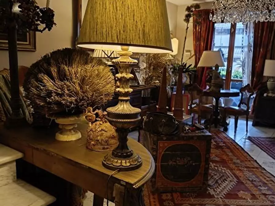 Immagine 27 di Villetta a schiera in vendita  a Carrara