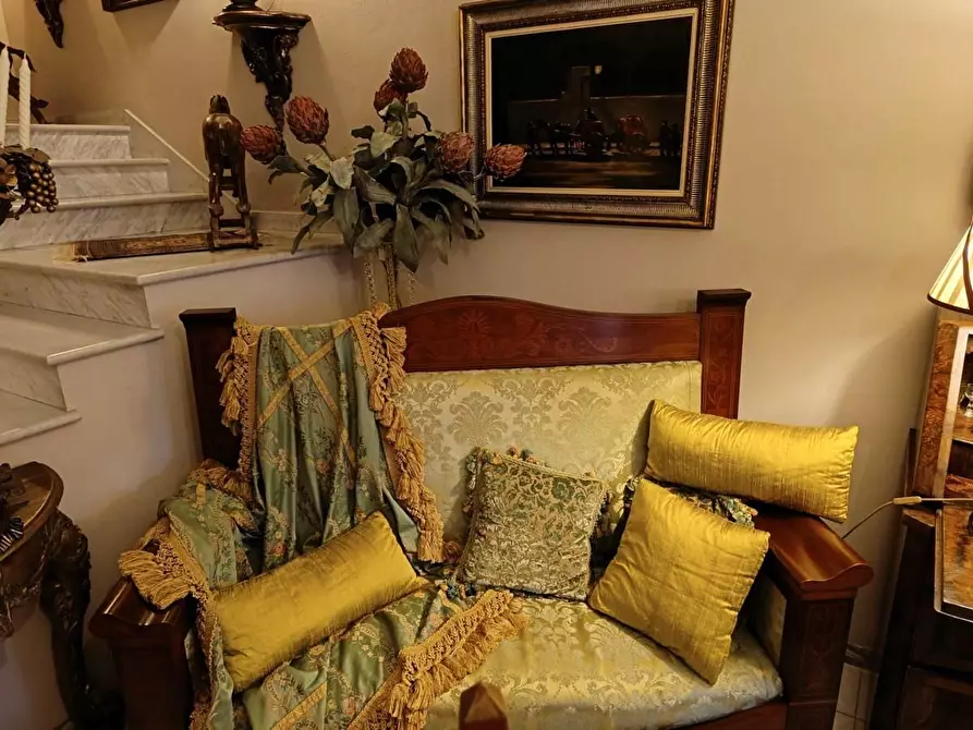 Immagine 10 di Villetta a schiera in vendita  a Carrara