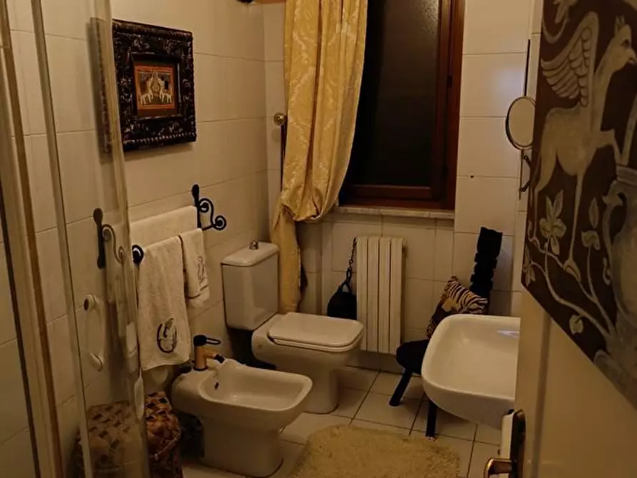 Immagine 6 di Villetta a schiera in vendita  a Carrara