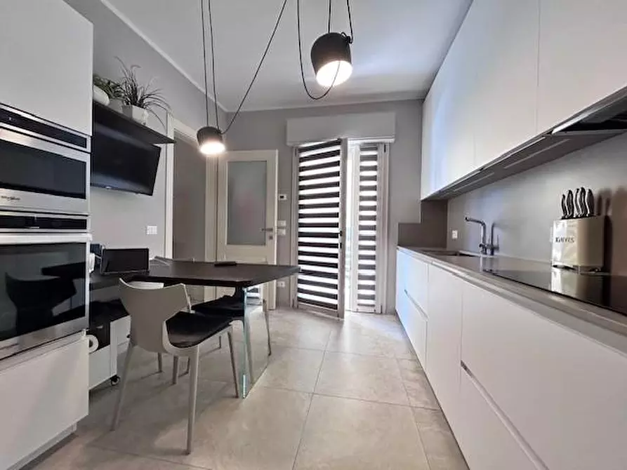 Immagine 9 di Villa in affitto  a Forte Dei Marmi