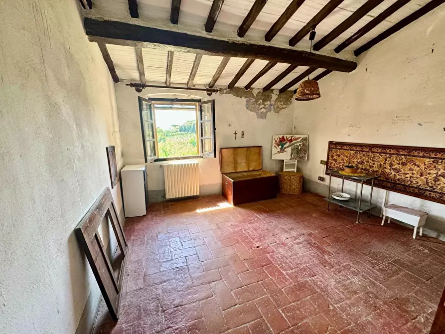 Immagine 13 di Casa colonica in vendita  a Palaia