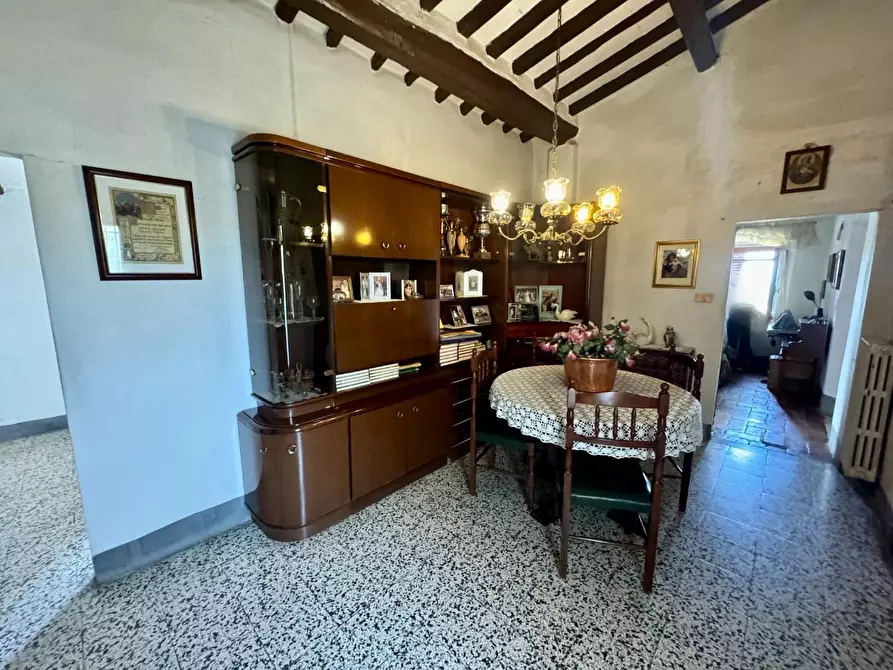 Immagine 12 di Casa colonica in vendita  a Palaia