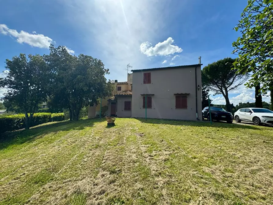Immagine 4 di Casa colonica in vendita  a Palaia