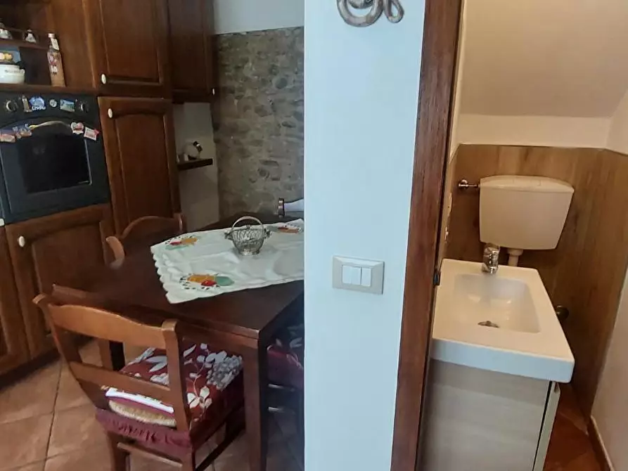 Immagine 28 di Appartamento in vendita  a Carrara