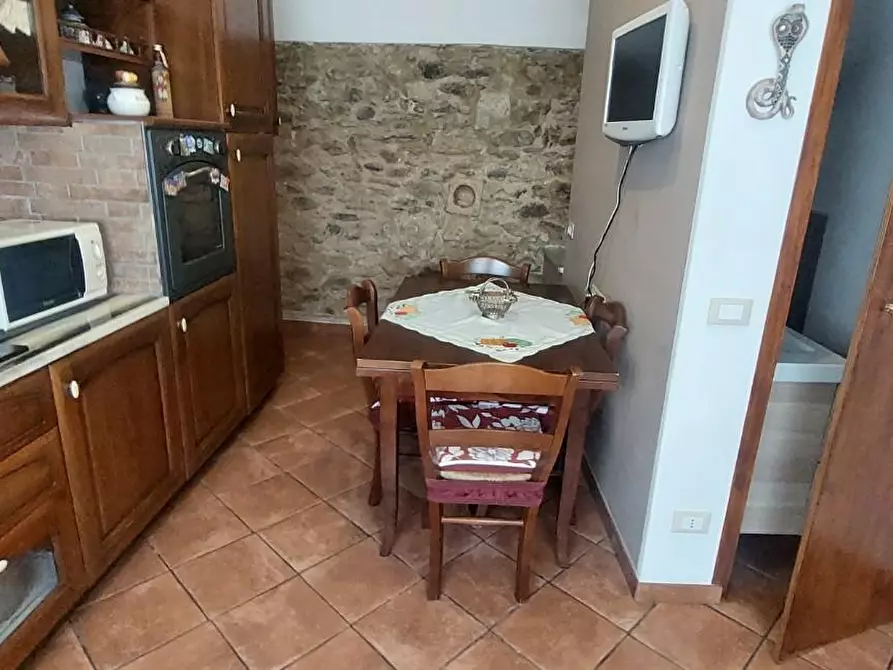 Immagine 25 di Appartamento in vendita  a Carrara