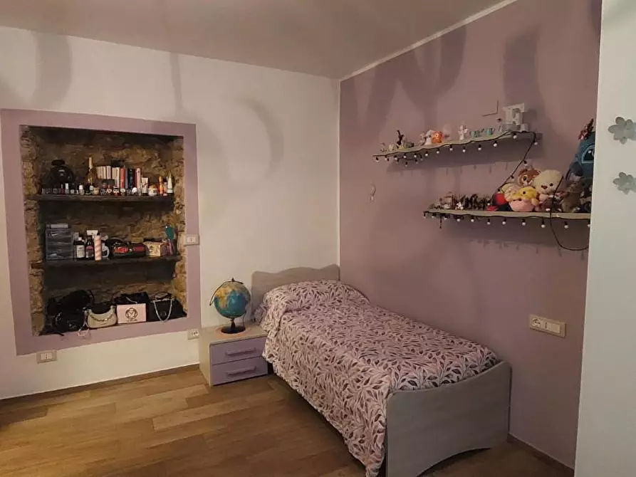 Immagine 9 di Appartamento in vendita  a Carrara