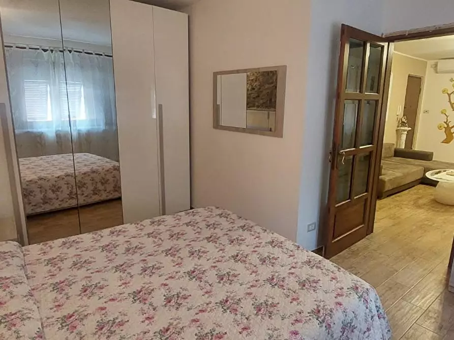 Immagine 20 di Appartamento in vendita  a Carrara