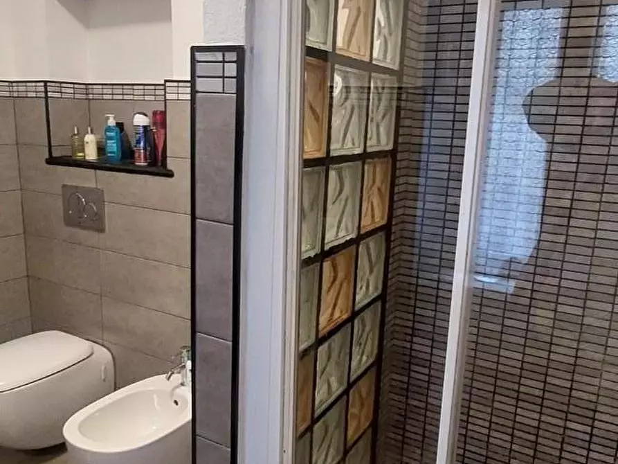 Immagine 4 di Appartamento in vendita  a Carrara