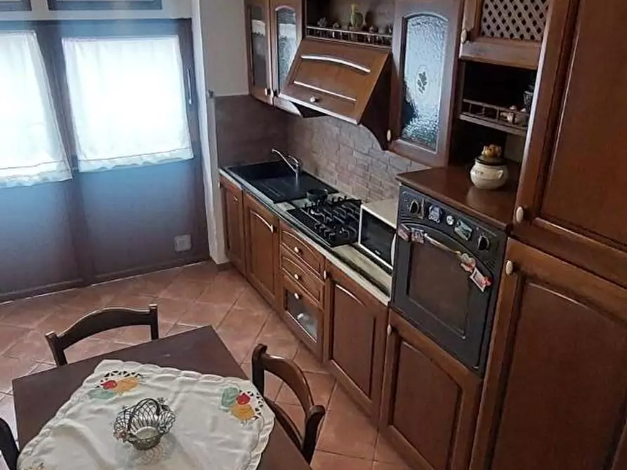 Immagine 23 di Appartamento in vendita  a Carrara