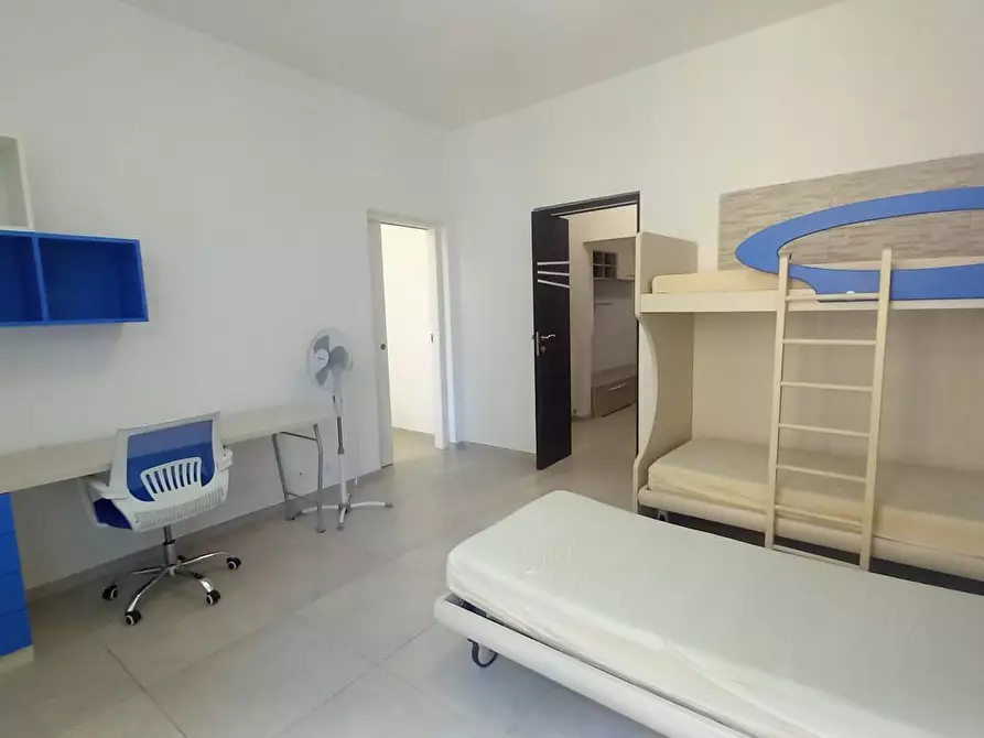 Immagine 18 di Appartamento in vendita  a Livorno