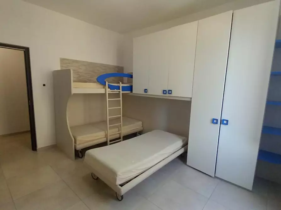 Immagine 15 di Appartamento in vendita  a Livorno