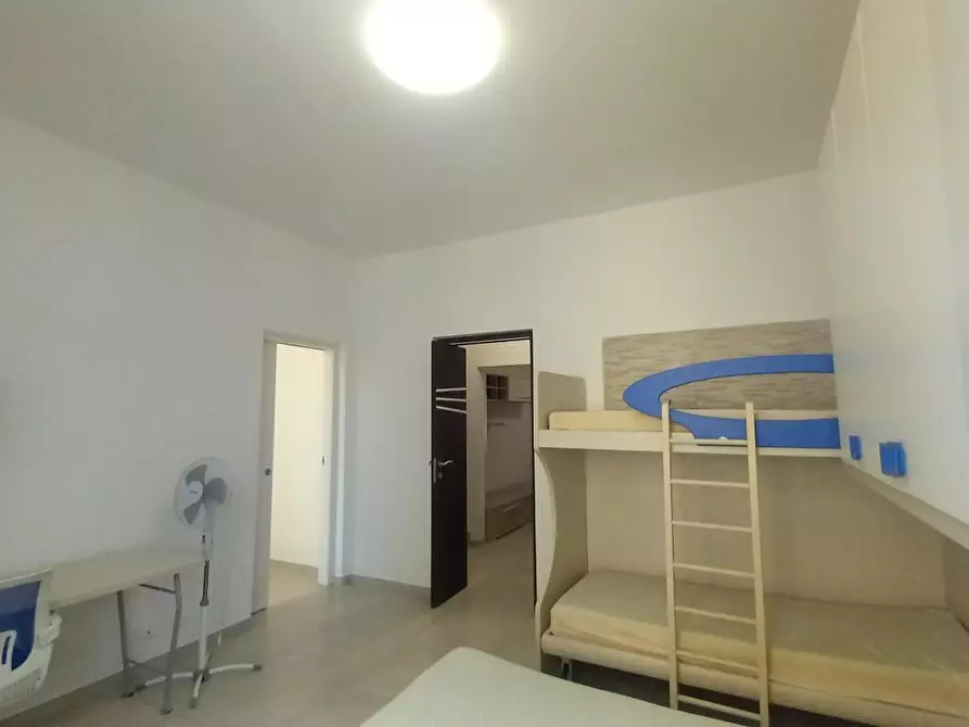 Immagine 19 di Appartamento in vendita  a Livorno