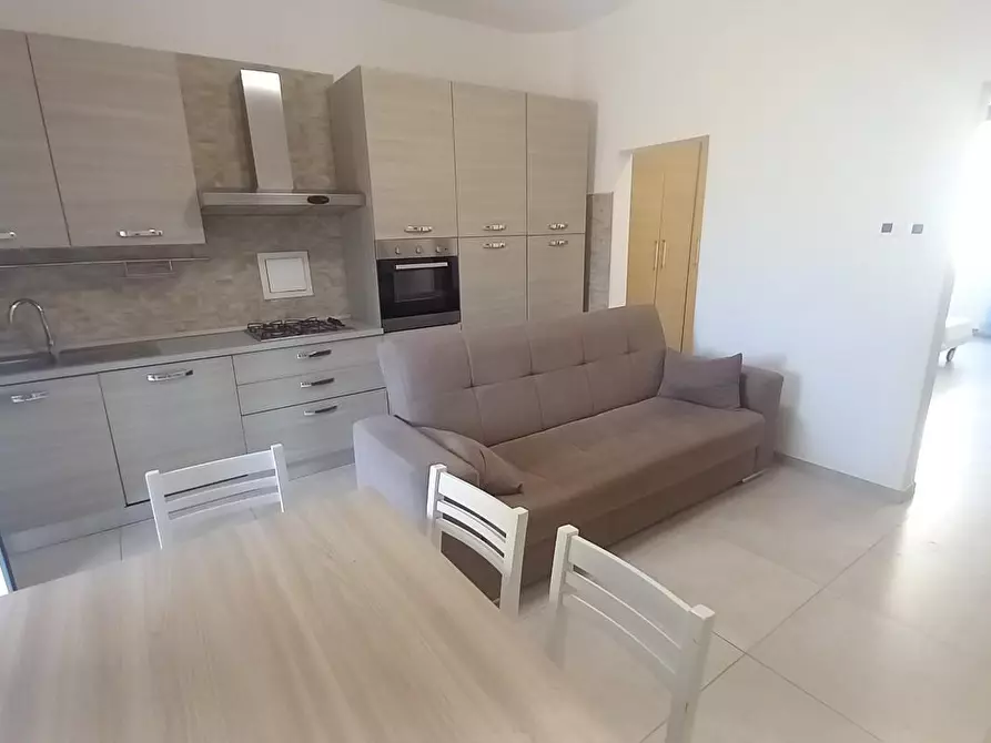 Immagine 10 di Appartamento in vendita  a Livorno