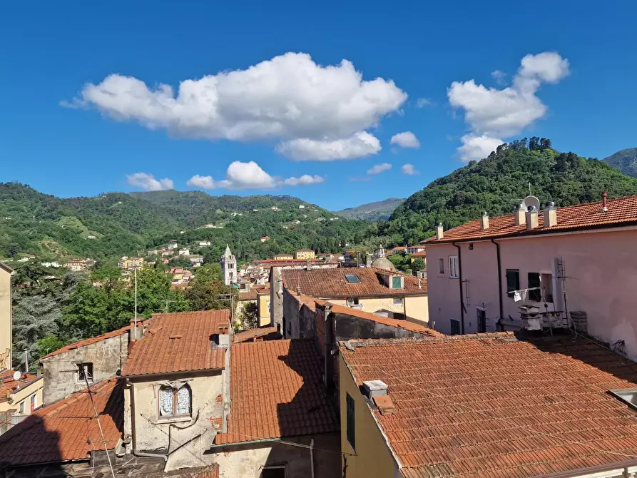 Immagine 20 di Appartamento in vendita  a Carrara